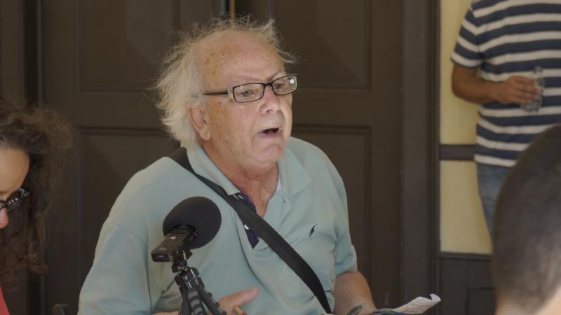 Sessão da Iniciativa dos Comuns «Sejamos realistas, desejamos o impossível»