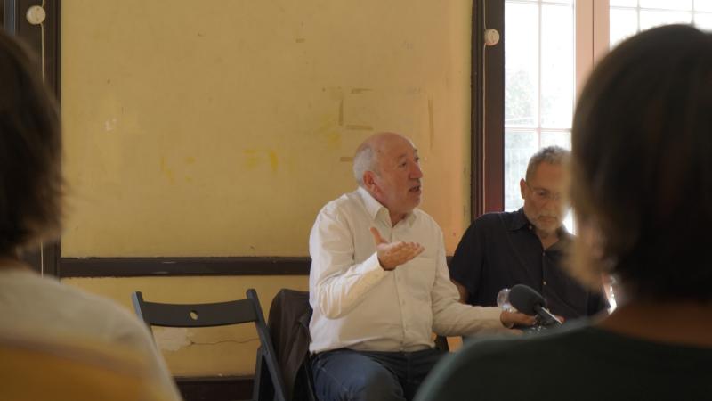 Sessão da Iniciativa dos Comuns «Sejamos realistas, desejamos o impossível»